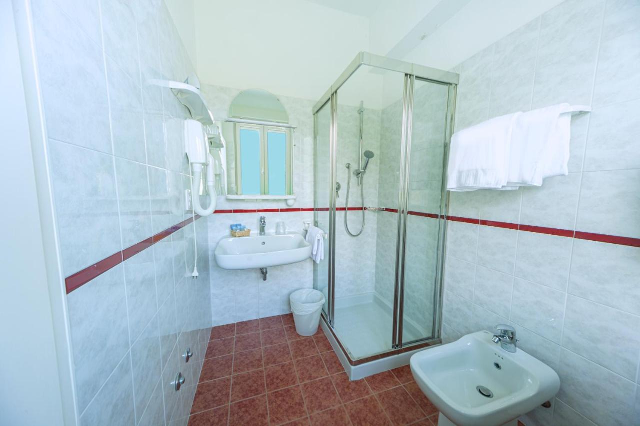 Club Hotel Olivi - Tennis Center Μαλτσεζίνε Εξωτερικό φωτογραφία
