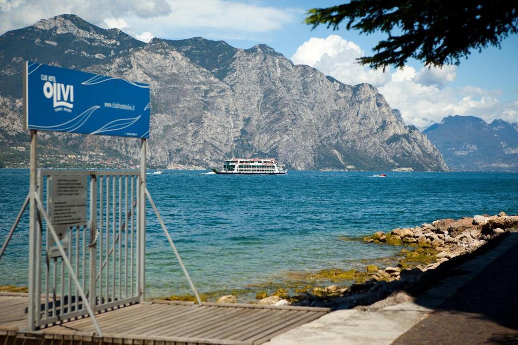 Club Hotel Olivi - Tennis Center Μαλτσεζίνε Εξωτερικό φωτογραφία